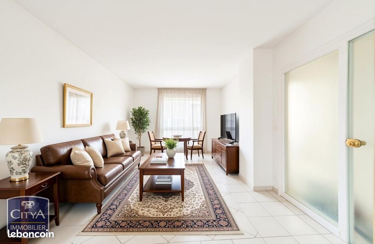 Appartement 3 pièces 62 m² · à Valenciennes · 62 m² · 120 000 €