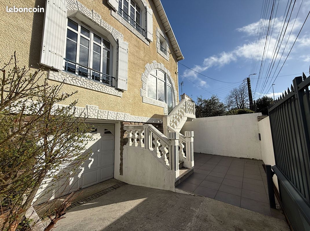 Maison 6 pièces 141 m² · à Brest · 141 m² · 395 000 €