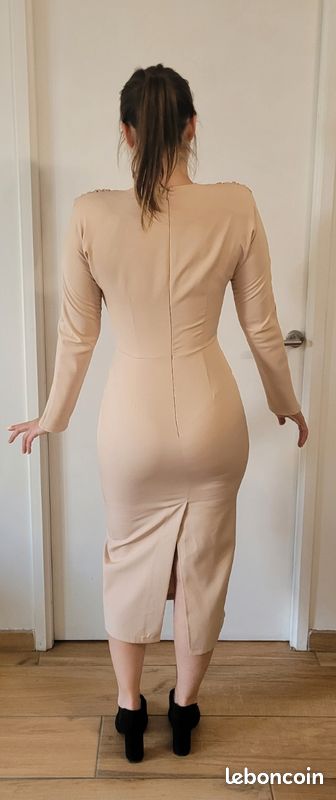 Robe beige midi (image 4)