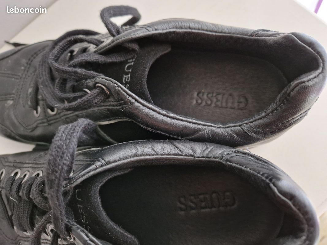 Black Friday - Chaussure homme basket noire Guess pointure 42 (image 2)