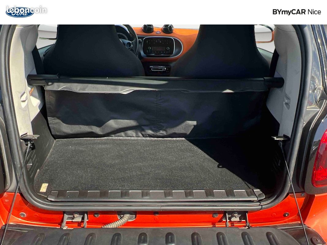 SMART Fortwo Coupé 1.0 71 ch S&S BA6 Passion (image 13)