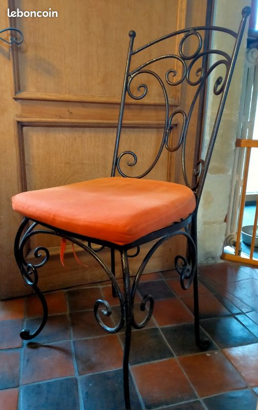 Lot 4 véritables chaises marocaines (image 1)