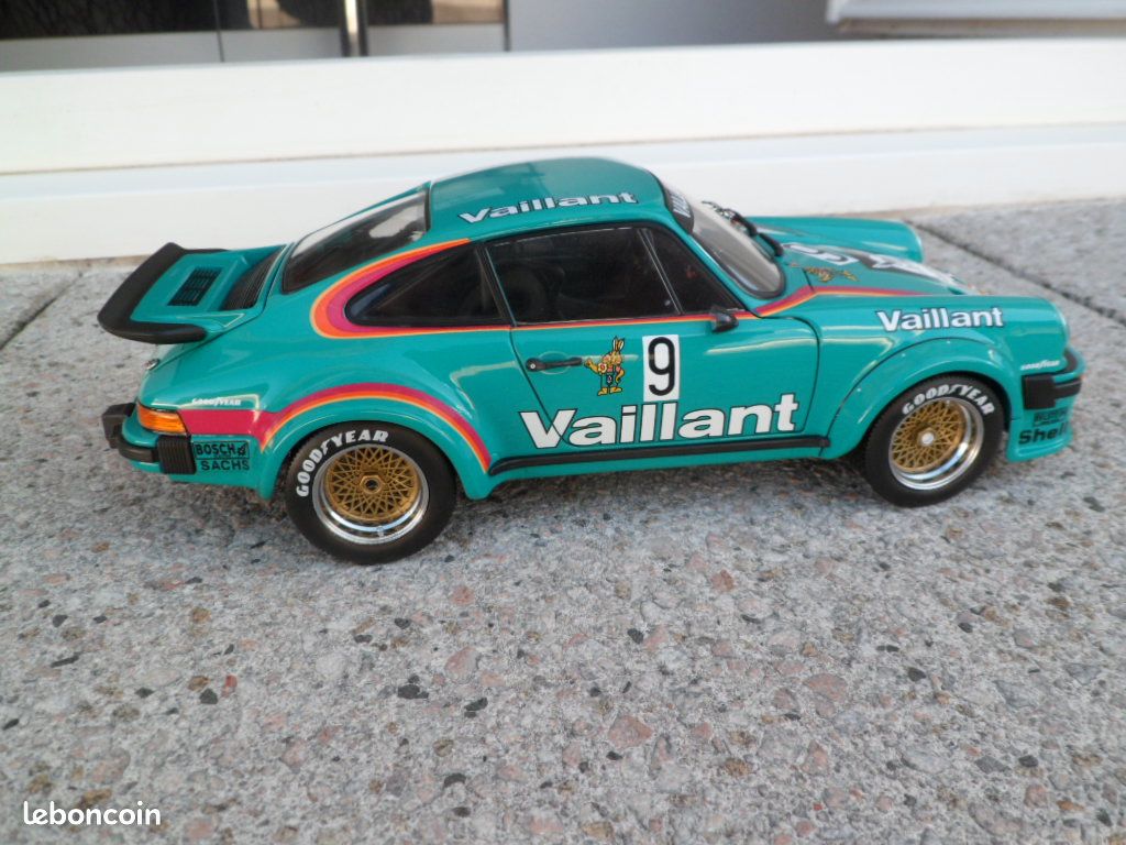 1/18........Rare Porsche 934 RSR N°9 VAILLANT.........Schuco (image 7)