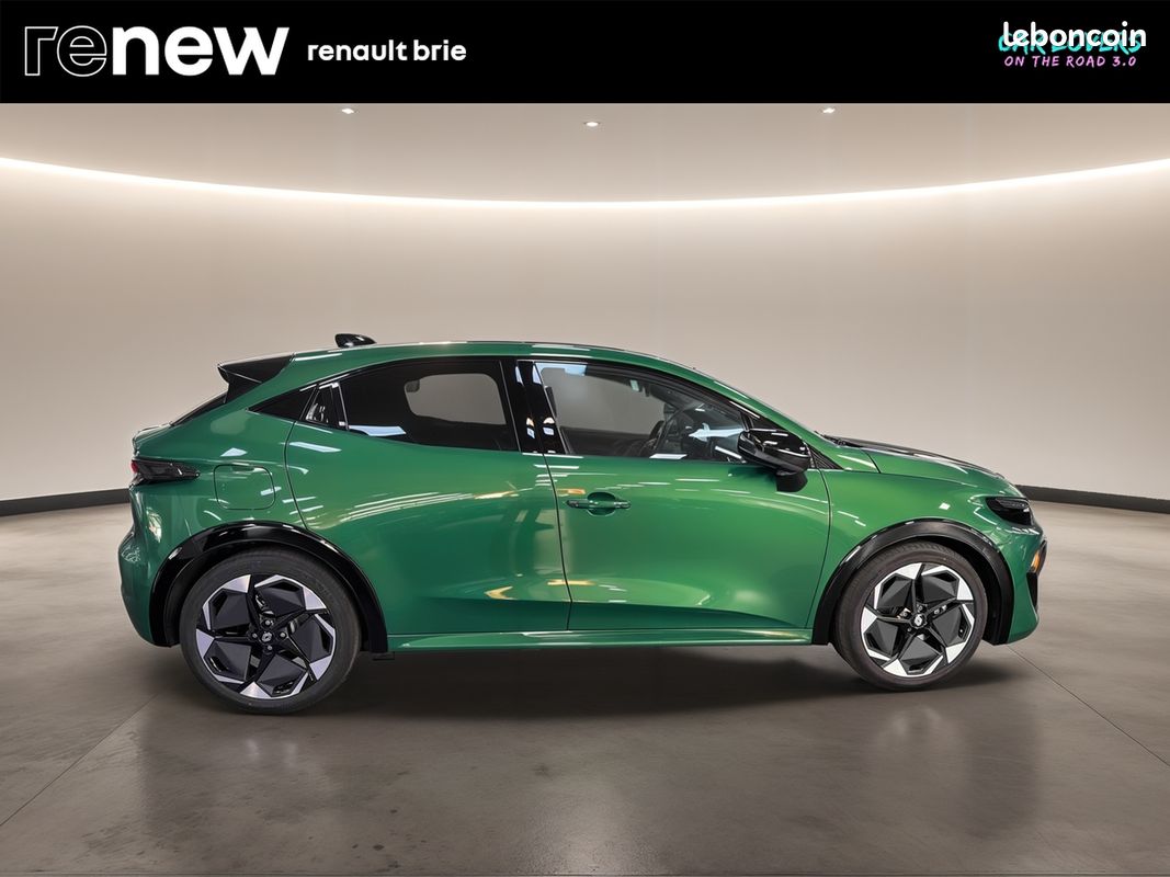 RENAULT Clio E-Tech full hybrid 160 ch Techno (image 6)