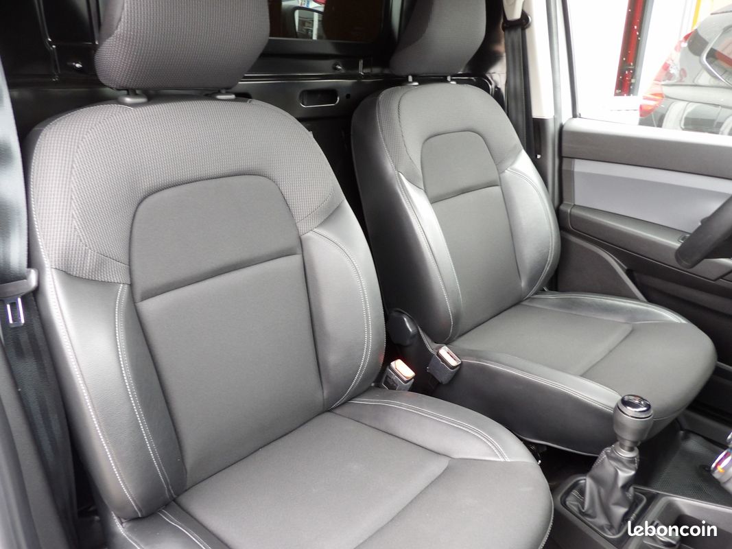 Renault EXPRESS VAN 1.5 BLUE DCI 95CH CONFORT (image 8)