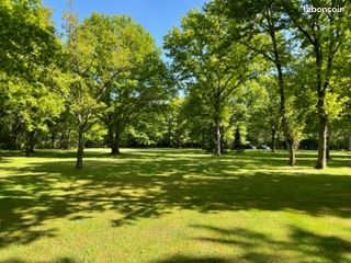 Terrain à construire · à Grosrouvre · 950 000 €