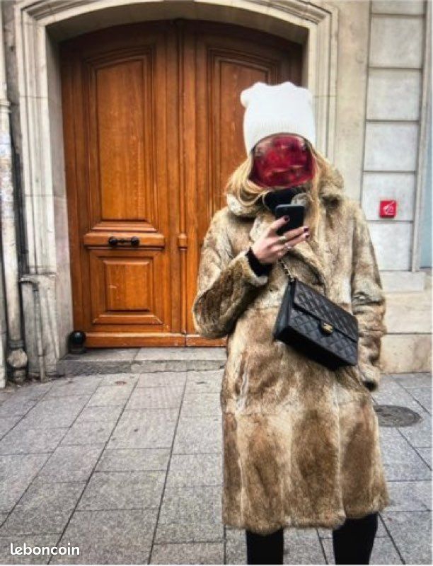 Manteau fourrure de lapin Sandro de belle qualité (image 2)
