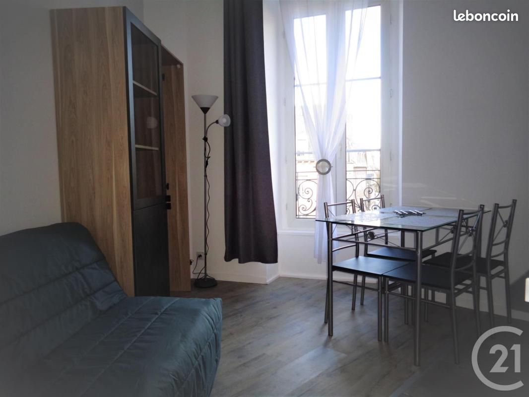 Immeuble 165 m² Fougeres (image 2)