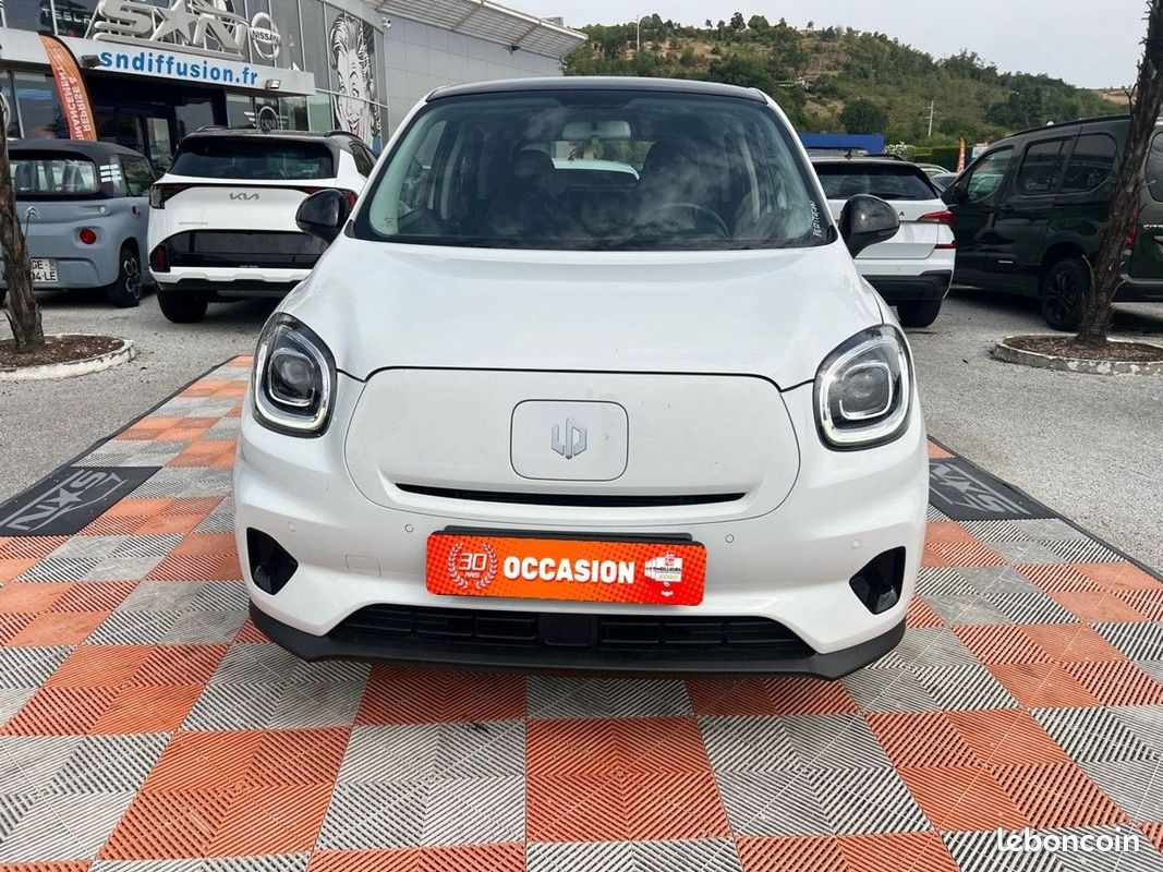 Leapmotor T03 LUXURY (image 2)