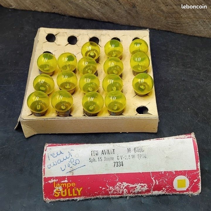 Lot De 3 Ampoules Jaunes Norma C1 6V Pour Vélo Vintage – Éclairage D'époque