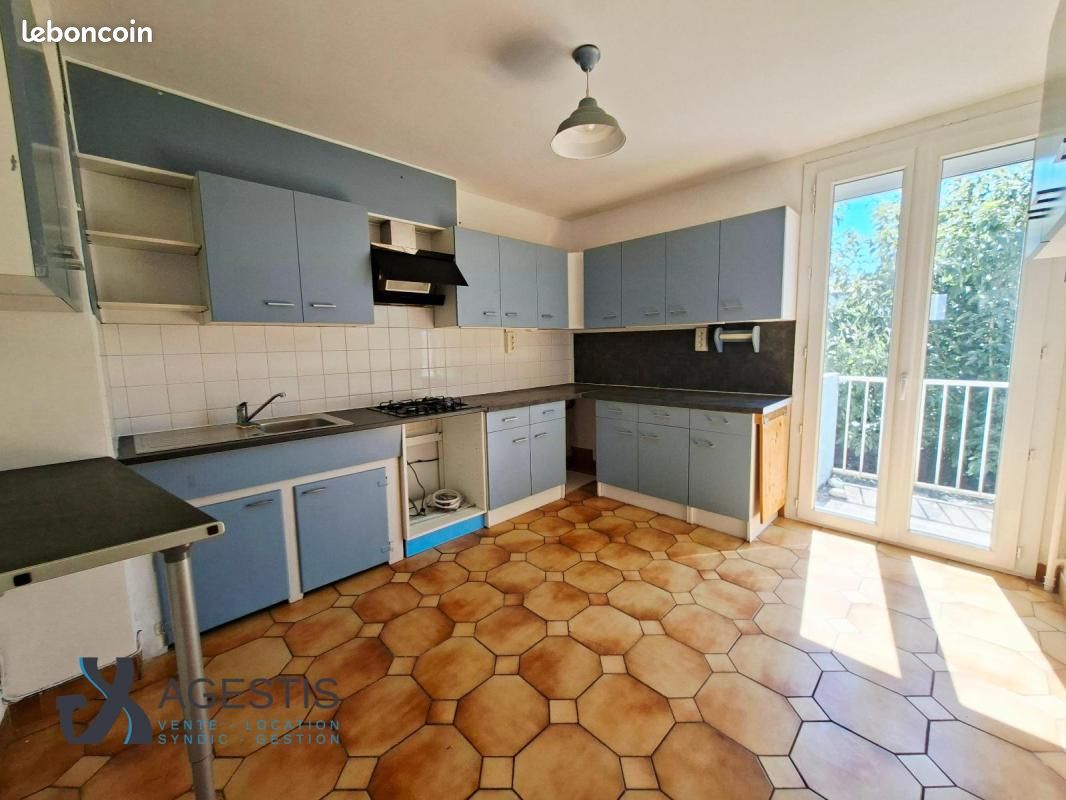 Maison 4 pièces 92 m² · à Castres · 92 m² · 760 €/mois