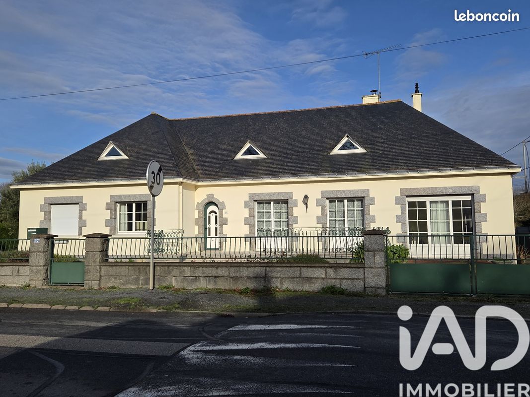 Maison 5 pièces 198 m² · à Herbignac · 198 m² · 283 000 €
