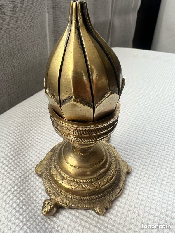 Fleurs de lotus brule encens en bronze (image 2)