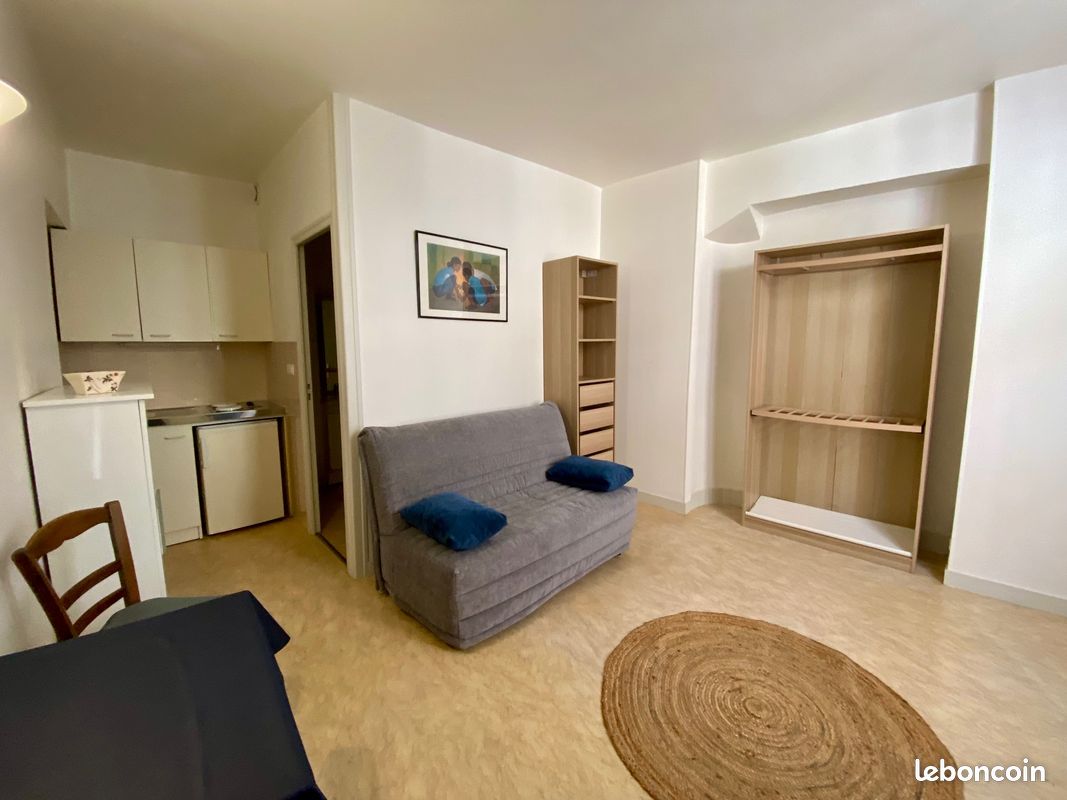 Appartement 1 pièce 21 m² · à Châteauroux · 21 m² · 340 €