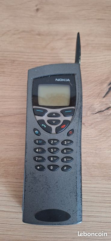What makes a 'Nokia Communicator'? And is the idea dead