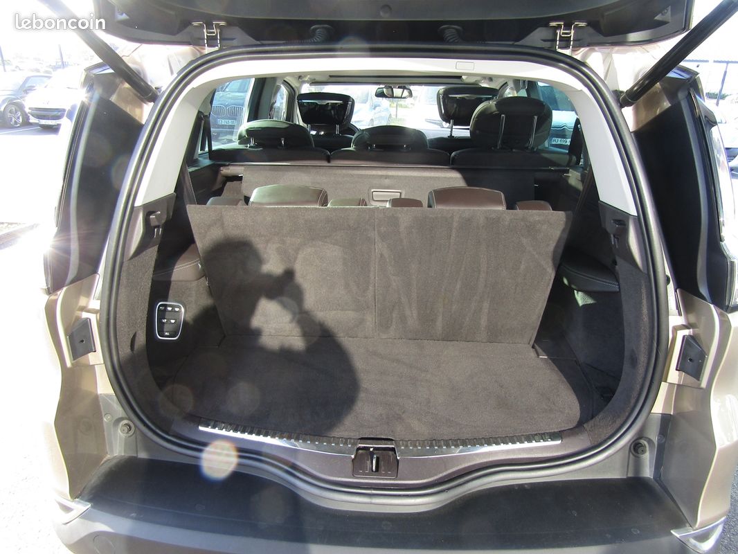 Renault ESPACE V 1.6 DCI 160CH ENERGY INITIALE PARIS EDC (image 10)
