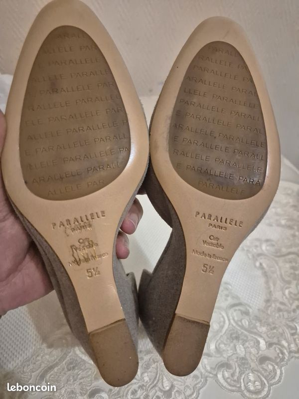 Jolis escarpins couleur beige (image 5)