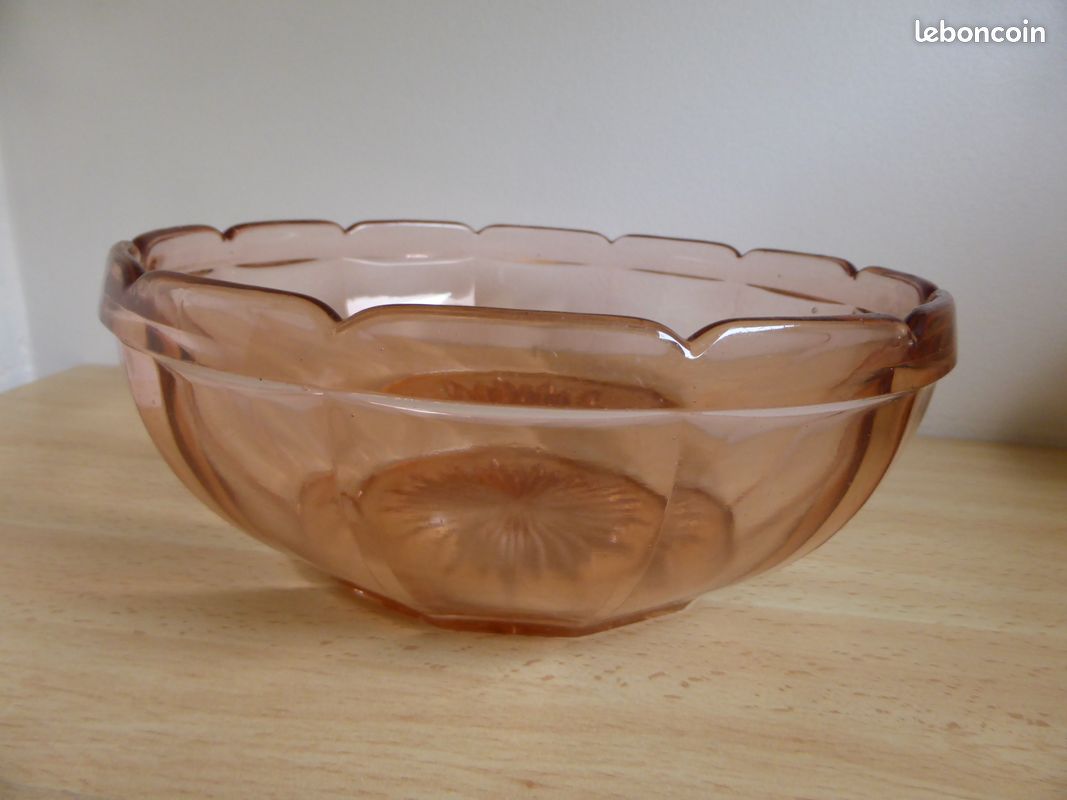 Saladier Ancien En Verre - 20 Cm De Diamètre X 8,5 Cm De Haut - Transparent - Occasion Bon État