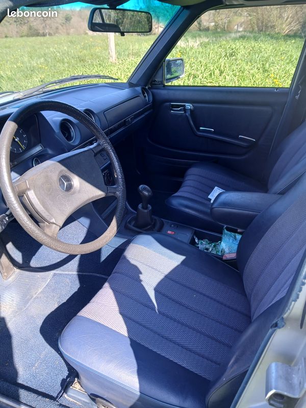 Mercedes 240D W123 (image 4)