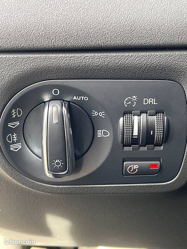 Audi audi tt 3.2l v6 pack r8 250ch 2007 (image 18)