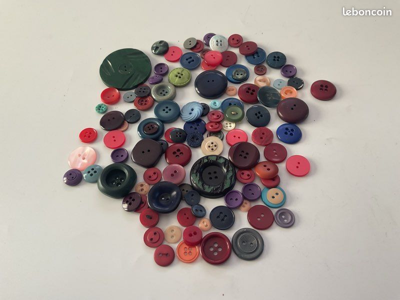 Bouton De Couture 5 Mm Boutons Carrés Vintage - Lot De 10 (21mm) Peinture Pour Vetement Bouton De Couture 5 Mm Boutons Carrés Vintage - Lot De 10 (21mm) Peinture Pour Vetement