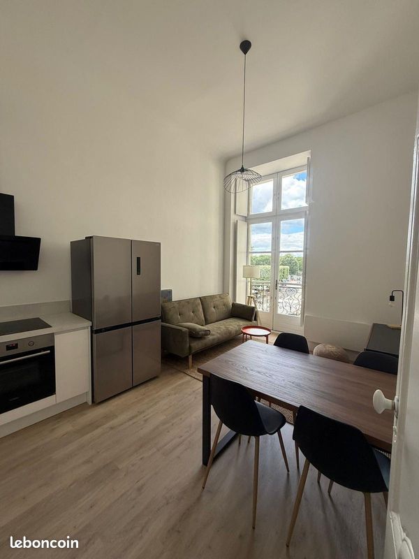 Appartement 5 pièces 69 m² · à Nantes · 69 m² · 520 €/mois