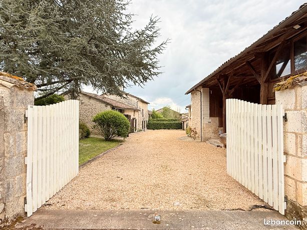 Propriété 6 pièces 250 m²