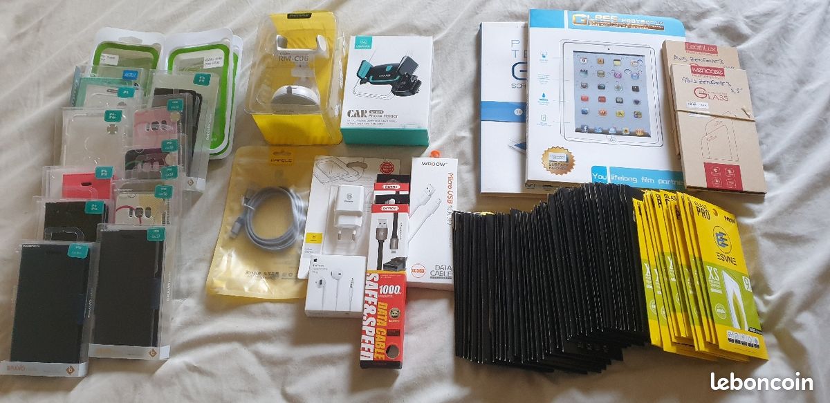 Lot accessoires smartphone (image 1)