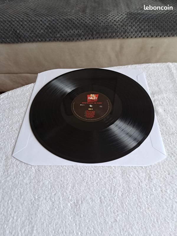 Vinyle bill haley and his comets "rock around the clock" (image 6)
