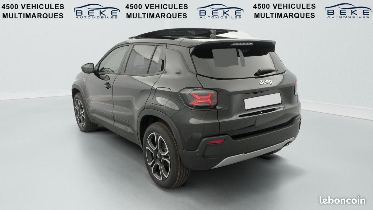 Jeep Avenger 1.2 Turbo T3 110 ch e-Hybrid BVR6 Summit (image 5)
