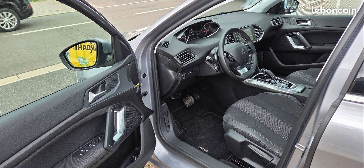 Peugeot 308 1.2 PURETECH 130CH E6.C S&S ALLURE EAT8 (image 5)
