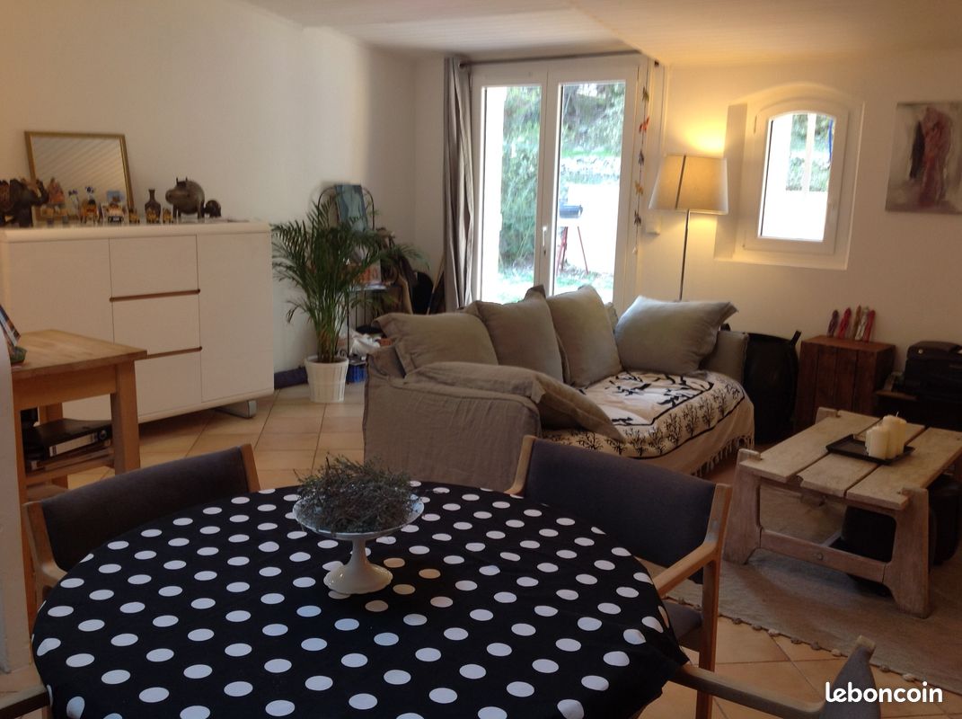 Appartement 2 pièces 60 m² · à Solliès-Ville · 60 m² · 985 €/mois