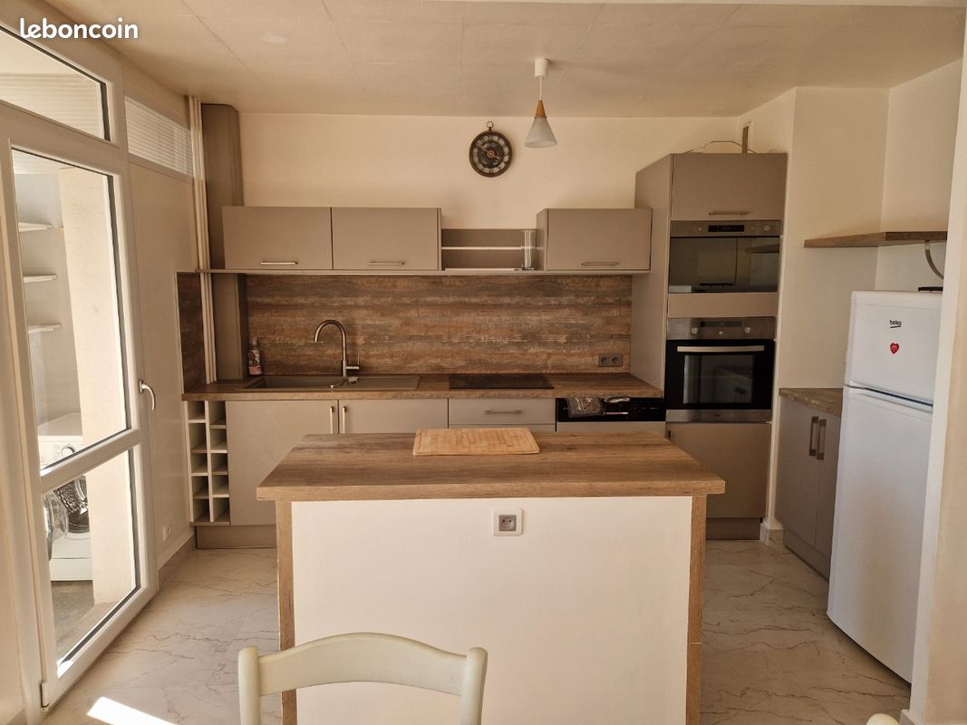 Appartement 4 pièces 74 m² · à Saint-Genis-Laval · 74 m² · 1 400 €/mois