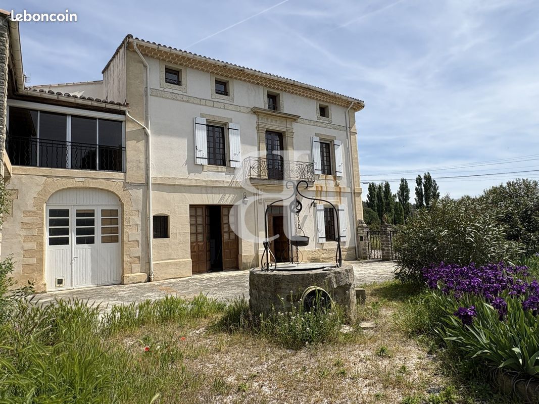Maison 9 pièces 225 m² · à Bédoin · 225 m² · 470 000 €