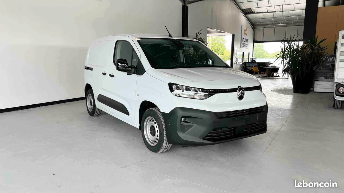 16 990 HT - Citroen BERLINGO VAN M BLUEHDI 100 BVM6 3PL PREMIUM CONNECT (image 2)