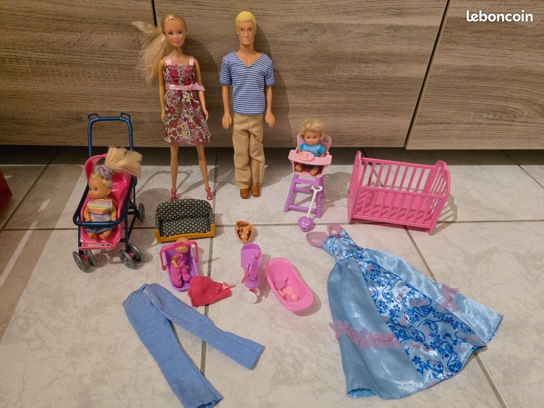 Barbie Famille Barbie Et Ses Enfants Coffret Barbie Naissance Des
