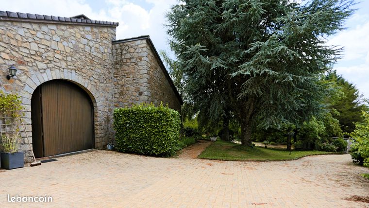 Maison 6 pièces 164 m²