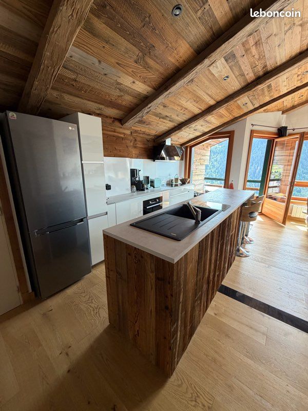 Appartement 2 pièces 43 m² · à Châtel · 43 m² · 285 000 €