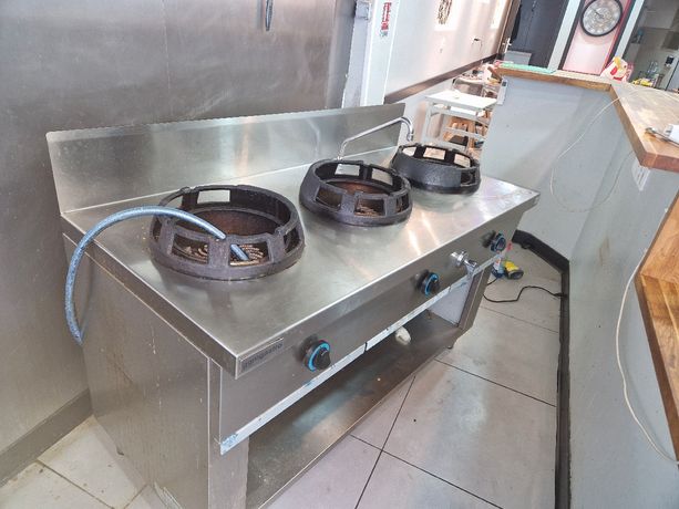 Cuisinière pour wok à gaz professionnelle - GOLDINOX
