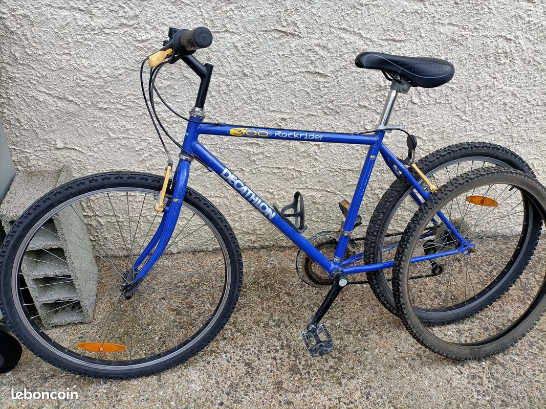Porte velo 3 basculant neuf - Équipement auto