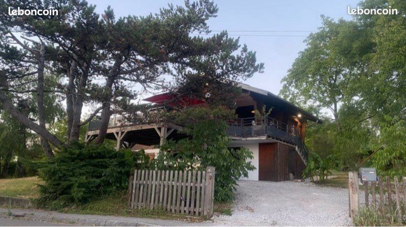 Maison 5 pièces 123 m² · à Montferrand-le-Château · 123 m² · 299 000 €