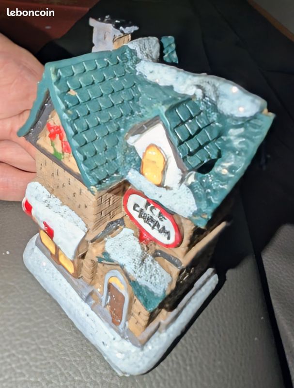 Jolie décoration de Noël qui s'illumine (image 3)