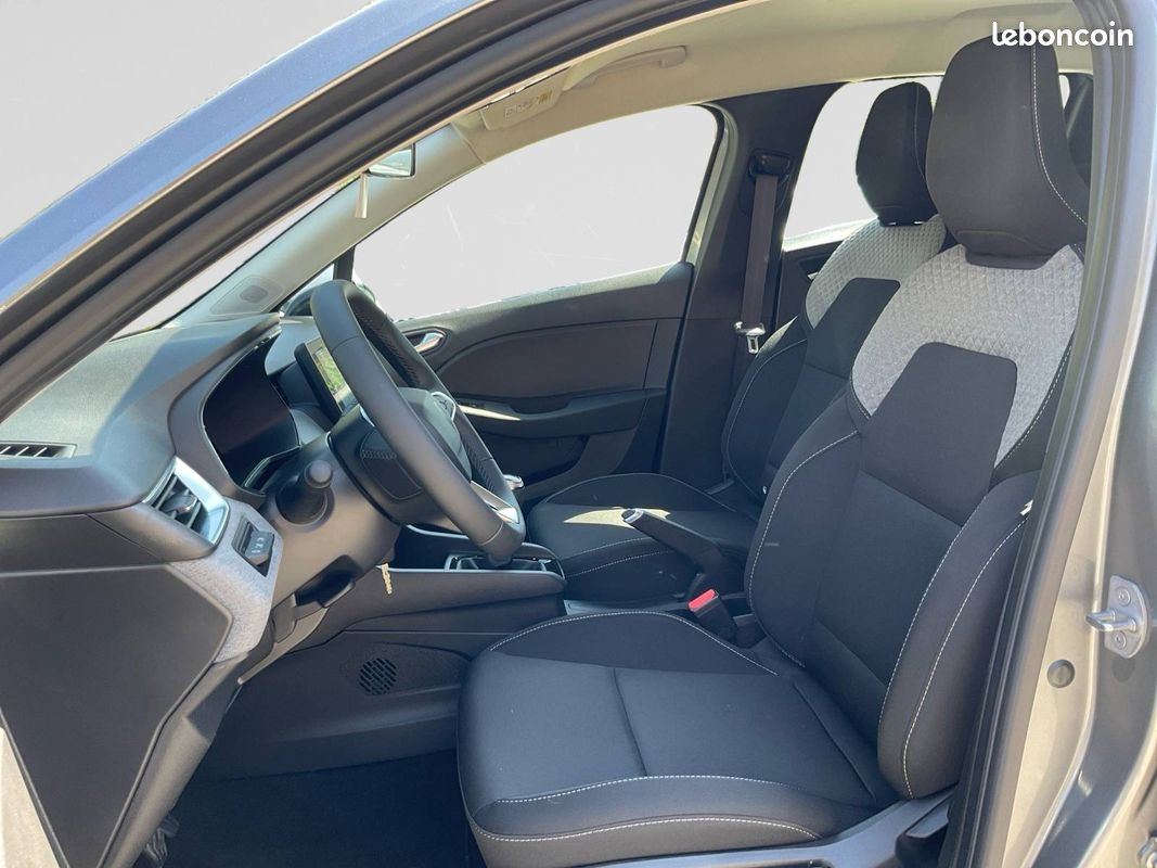RENAULT Clio Blue dCi 100 ch GSR2 Evolution (image 10)