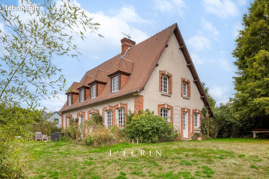 Maison 5 pièces 175 m² · à Montigny · 175 m² · 449 000 €
