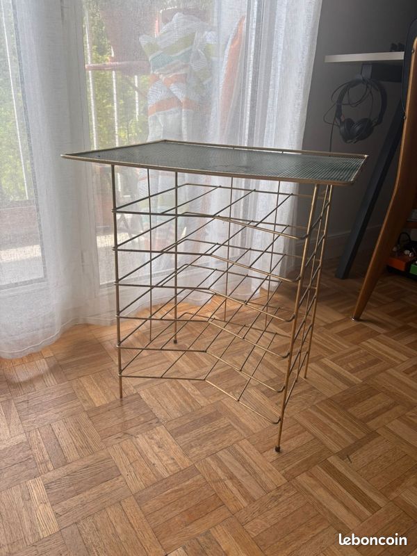Petite table à platines vinyles (image 1)