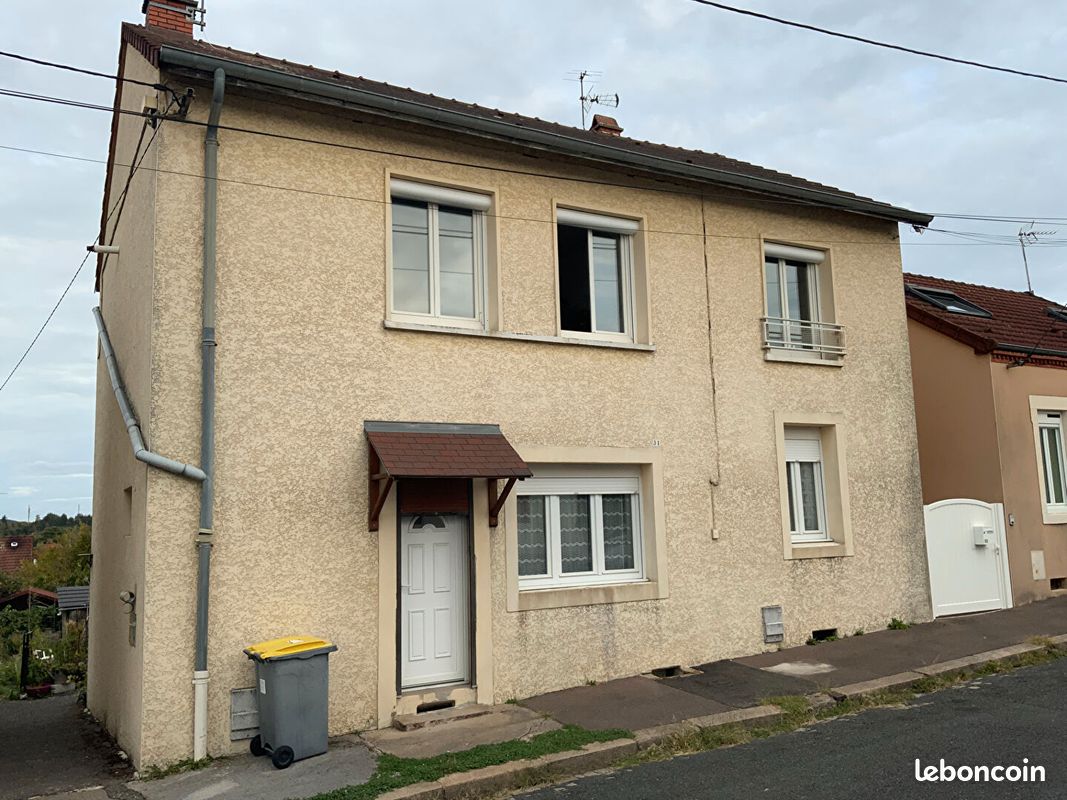 Immeuble 9 pièces 146 m² · à Le Creusot · 146 m² · 180 000 €