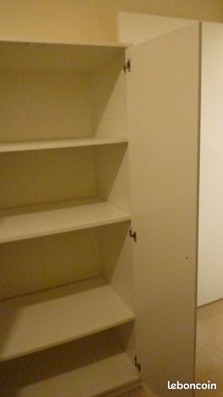 Armoire IKEA – 4 espaces de rangement (image 4)