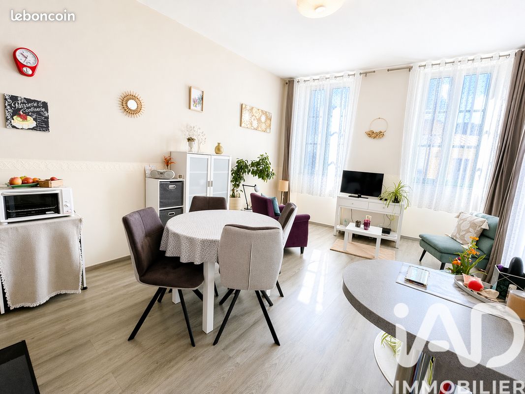 Appartement 2 pièces 44 m² · à Pont-l'Abbé · 44 m² · 124 500 €