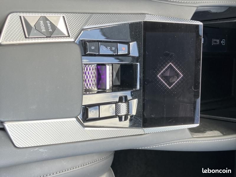 Ds DS 4 E-TENSE 225ch Rivoli (image 15)