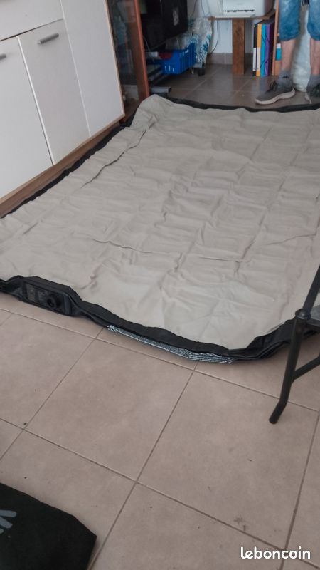 Matelas gonflable électrique (image 2)